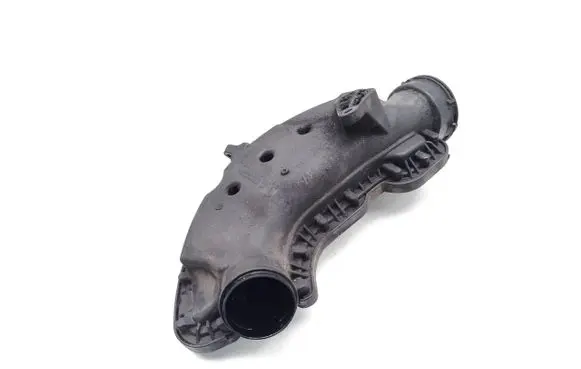 Jeep Grand Cherokee (WK) Intake resonator A6421401487 4010203B