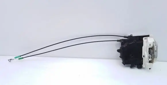 Mitsubishi Outlander Rear door lock 10817