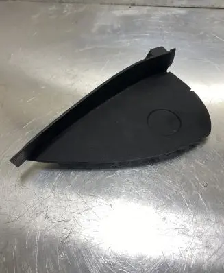 BMW 1 E81 E87 Dashboard side end trim 9124921