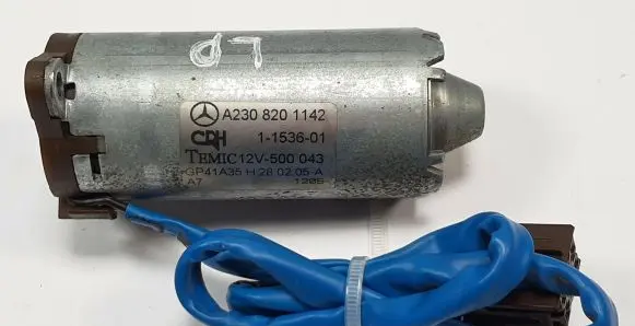 Mercedes-Benz SL R230 Seat adjustment motor A2308201142