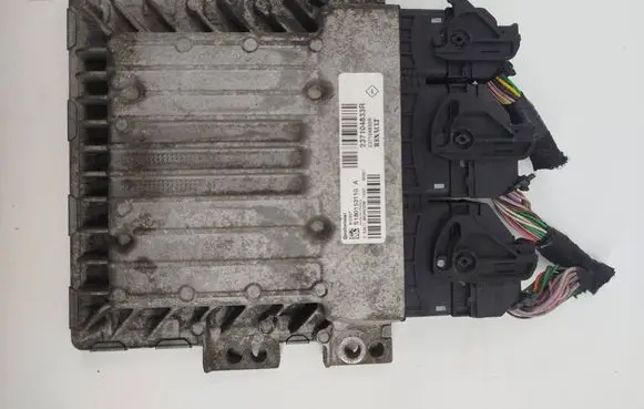 Renault Megane III Engine control unit/module S180153110A 237104833R 237104832R