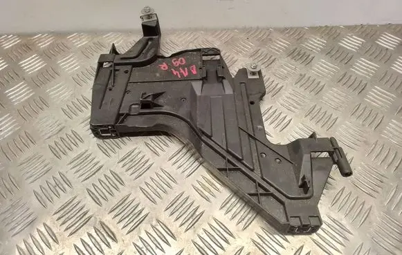 Audi A4 S4 B8 8K Headlight/headlamp mounting bracket 1301073034
