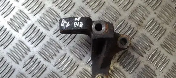 KIA Rio Engine mounting bracket 3E06