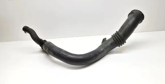 Jaguar XF X250 Intercooler hose/pipe 4R839689AE