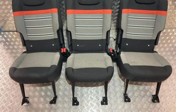 Citroen Berlingo Second row seats PK18846