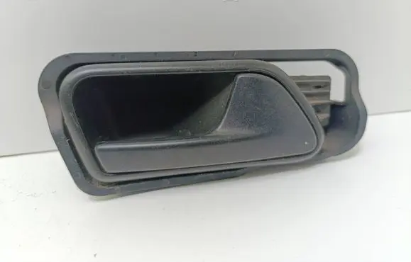 Volkswagen Caddy Front door interior handle 1T0837198A