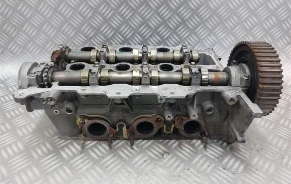 Citroen C6 Engine head 4R8Q-6090-AH