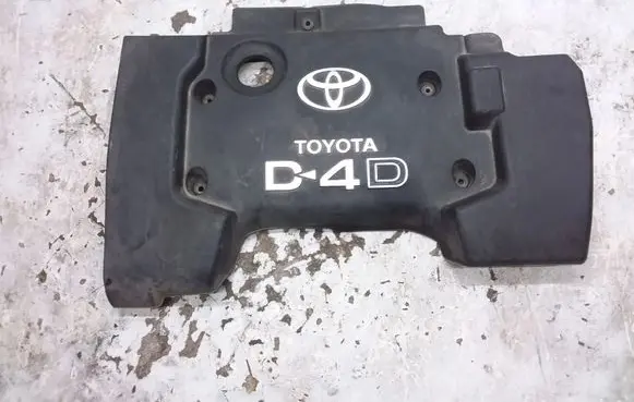 Toyota Avensis T250 Engine cover (trim) 