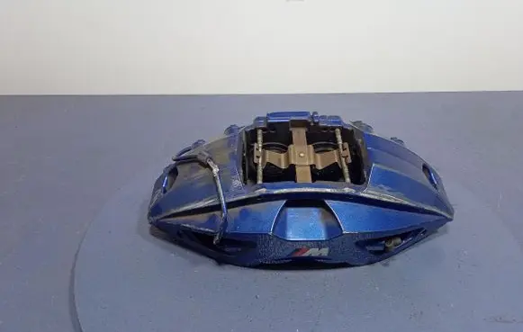 BMW X5 E53 Front brake caliper