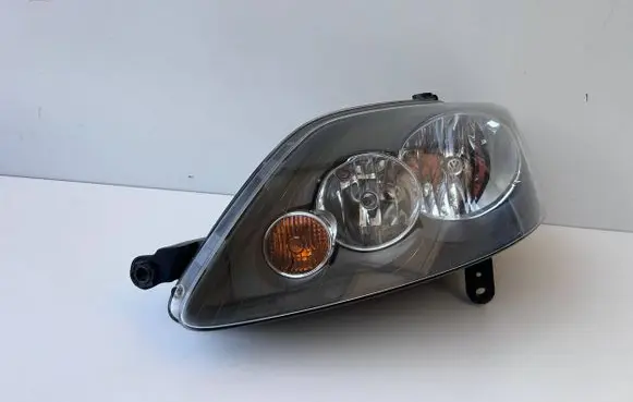 Volkswagen Golf Plus Headlight/headlamp 5M1941005B