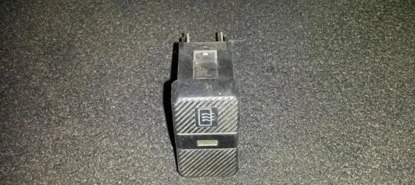 Volkswagen PASSAT B3 Windscreen/window heater switch 535959621 Nenustatyta
