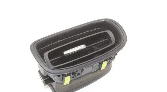 Toyota Prius (XW50) Dashboard air vent grill cover trim 5565047190