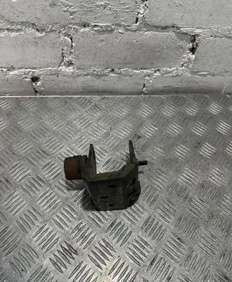 Toyota Avensis T270 Other engine bay part