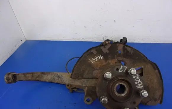 Mazda 6 Front wheel hub spindle knuckle