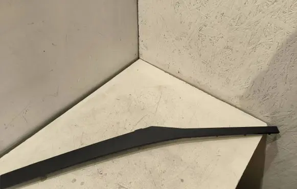 Audi Q3 8U Dashboard glove box trim 83B853242 25102023 9X841210BT01