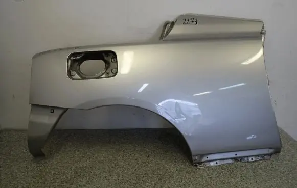 Nissan Micra C+C Fender