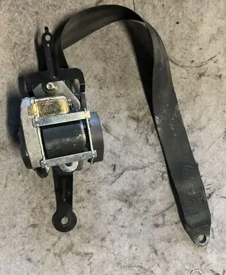 Nissan Primera Front seatbelt 542604861 86884AV710