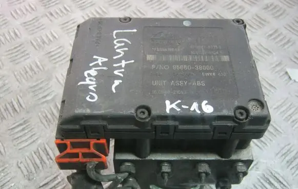 Hyundai Elantra ABS Pump 5892029500