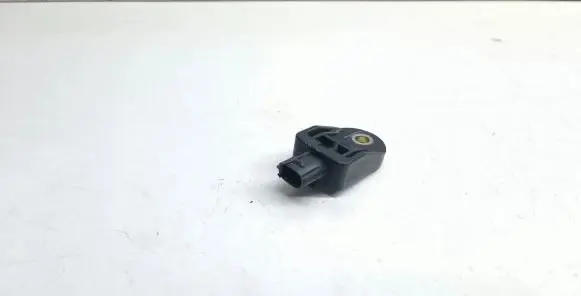 Toyota RAV 4 (XA30) Airbag deployment crash/impact sensor 8917342080