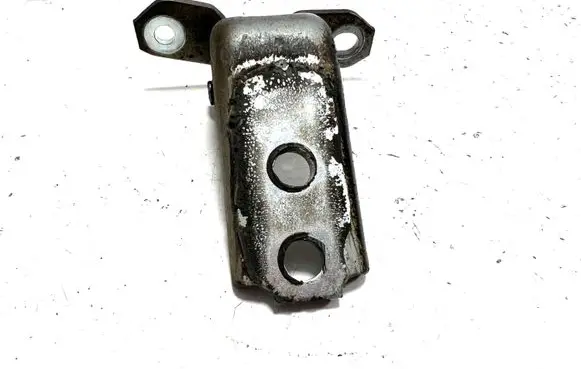 Suzuki Vitara (LY) Front door upper hinge 7A23