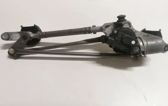 Subaru Outback (BS) Front wiper linkage and motor 86511AL02A
