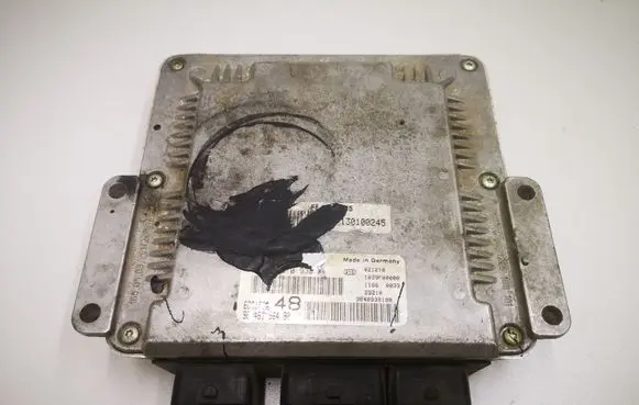Citroen C5 Engine control unit/module 9646196480 0281010938 EDC15C2