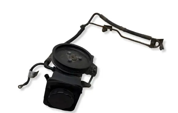 BMW 3 E46 Power steering pump 6761876