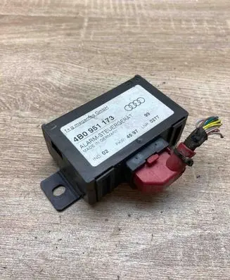 Audi A6 S6 C5 4B Alarm control unit/module 4B0951173