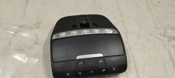 Mercedes-Benz C W205 Front seat light A0009008407