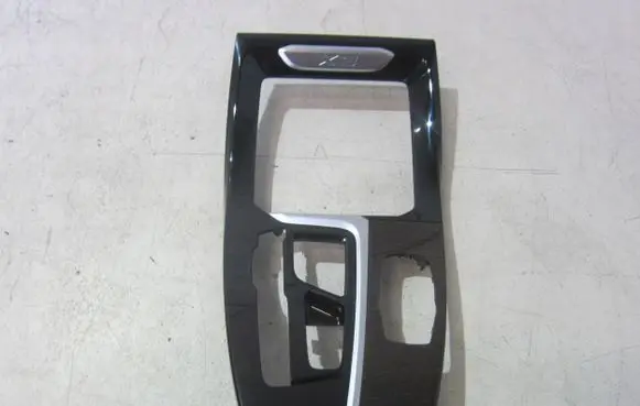 BMW X3 G01 Dashboard lower bottom trim panel 51166822047