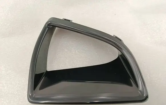 BMW 6 G32 Gran Turismo Front bumper splitter molding 8069707 A0803G5 9203535797