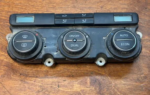 Volkswagen Golf VI Light switch 3Q774641470