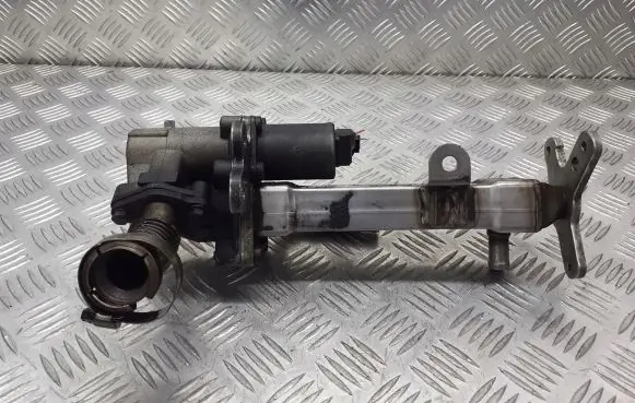 Volvo S60 EGR valve cooler 30637142