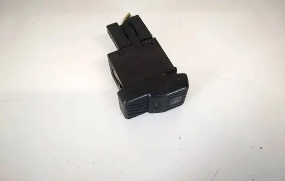 Volkswagen PASSAT B3 Windscreen/window heater switch 535959621