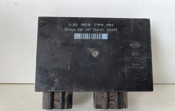 Volkswagen Golf IV Comfort/convenience module 1J0959799AH 5DK00795451 144899