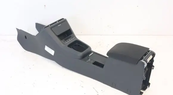 Volkswagen Tiguan Other center console (tunnel) element 5M0894207F