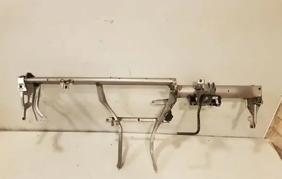 Volkswagen e-Golf Dashboard cross member/frame bar 