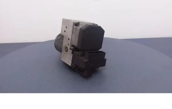 Volkswagen PASSAT B5.5 ABS Pump 0265220488