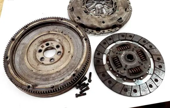 Skoda Octavia Mk3 (5E) Clutch set kit 04L141025C 04L141031B