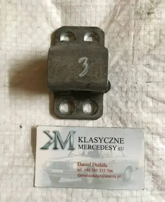 Mercedes-Benz S W126 Front door lock loop/hook striker 1267200104