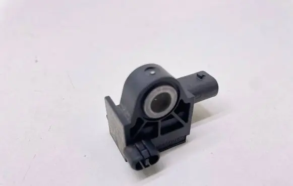 Skoda Kodiaq Airbag deployment crash/impact sensor 5Q0907651A 01175