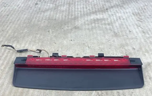 BMW 7 F01 F02 F03 F04 Third/center stoplight 7187221 7182211