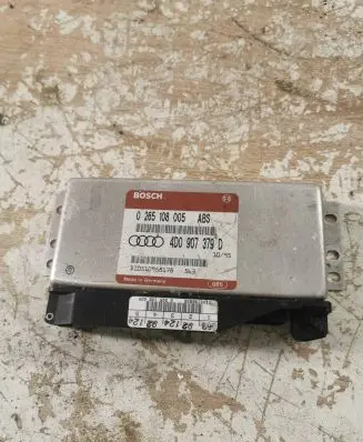 Audi A6 S6 C4 4A Engine control unit/module 4D0907379D 0265108005 0510958178