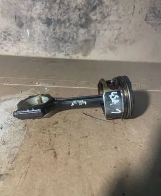 Piston with connecting rod