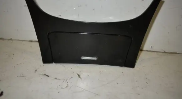 Ashtray (front)