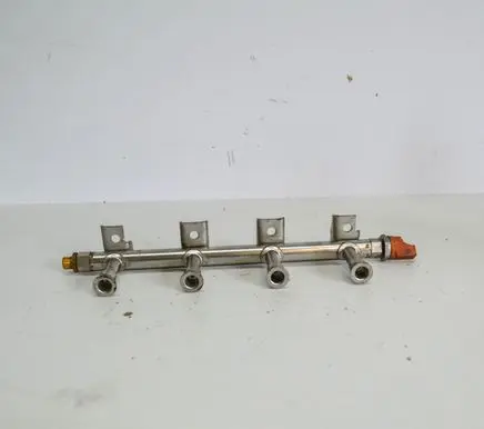 Audi A1 Fuel main line pipe 03F133320C