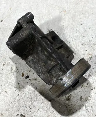 Audi A6 S6 C4 4A Generator/alternator bracket 046903143b
