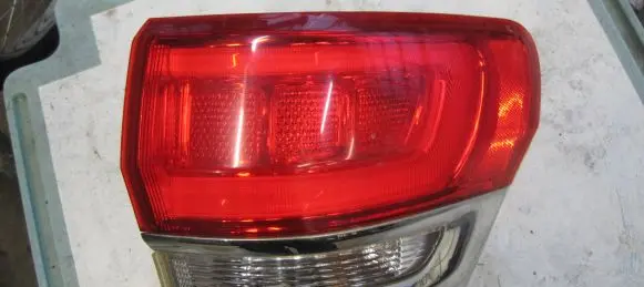 Jeep Grand Cherokee Rear/tail lights P68110000AD