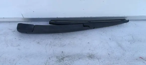 KIA Rio Rear wiper blade arm 