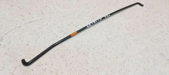 Skoda Octavia Mk2 (1Z) Engine bonnet/hood prop rod/strut 1Z0823361
